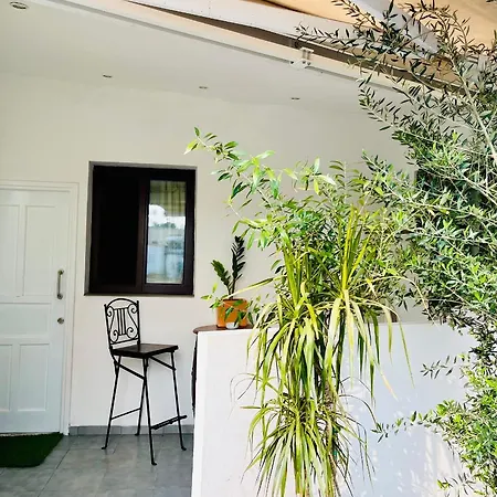 Mouktaris Suites Πανσιόν *