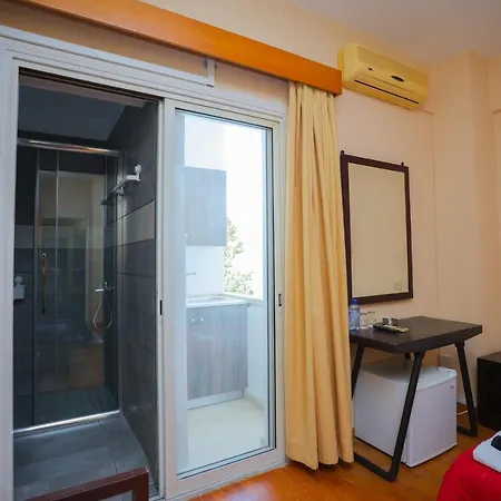 Pensionat Mouktaris Suites *