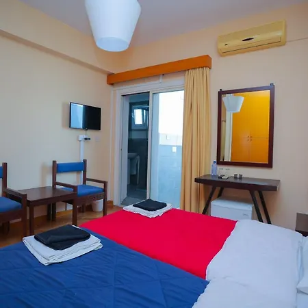 Mouktaris Suites *
