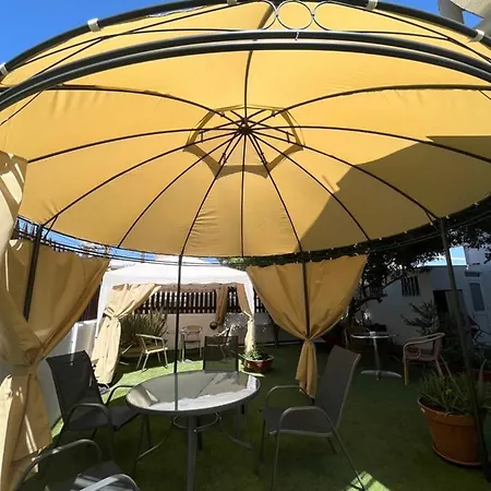 Mouktaris Suites