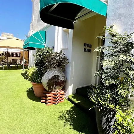 Mouktaris Suites Pensionat